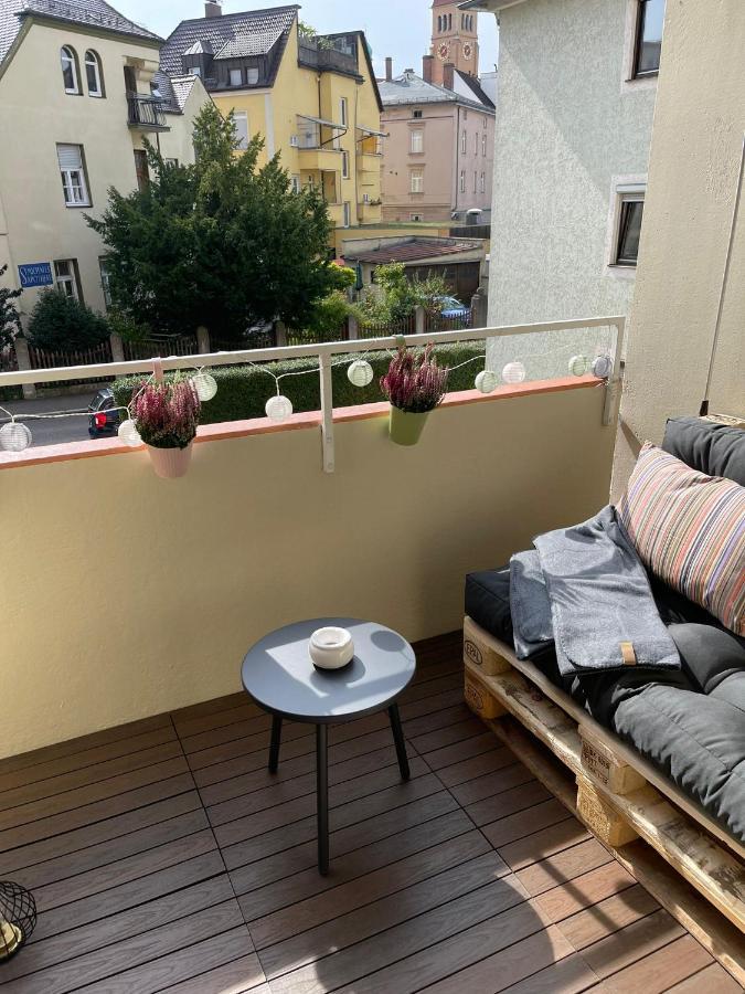 Lilis Apartment Mit Balkon Augsburgo Exterior foto