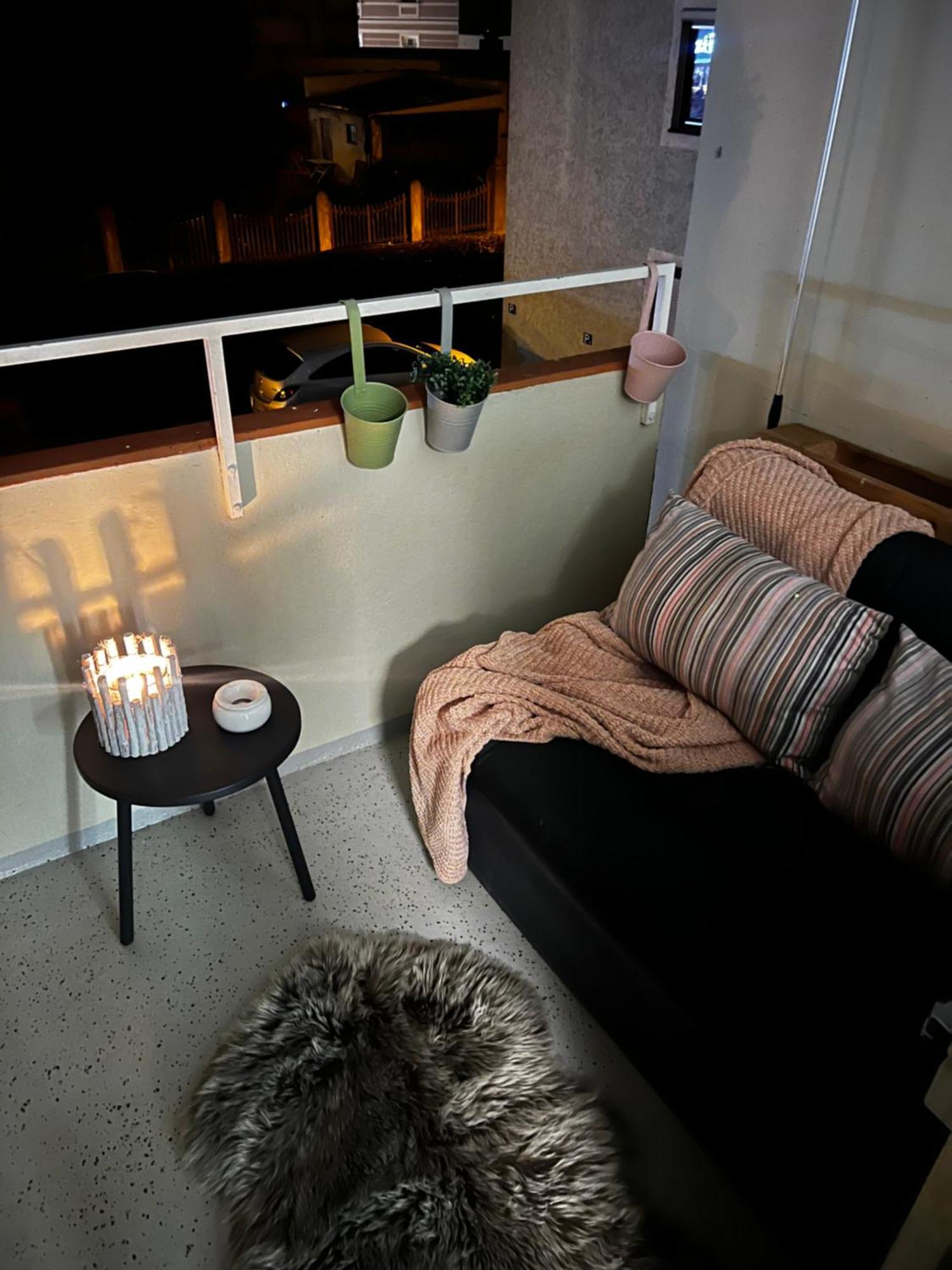 Lilis Apartment Mit Balkon Augsburgo Exterior foto